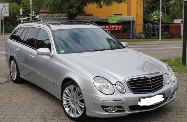 lhd MERCEDES E CLASS (01/04/2008) - 